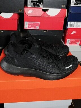 Nike Free RN Flyknit Black men US SIZE 13 Brand new in box